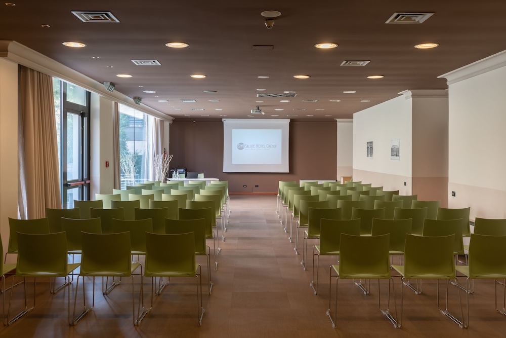 Shg Hotel De La Ville Vicenza 45/50
