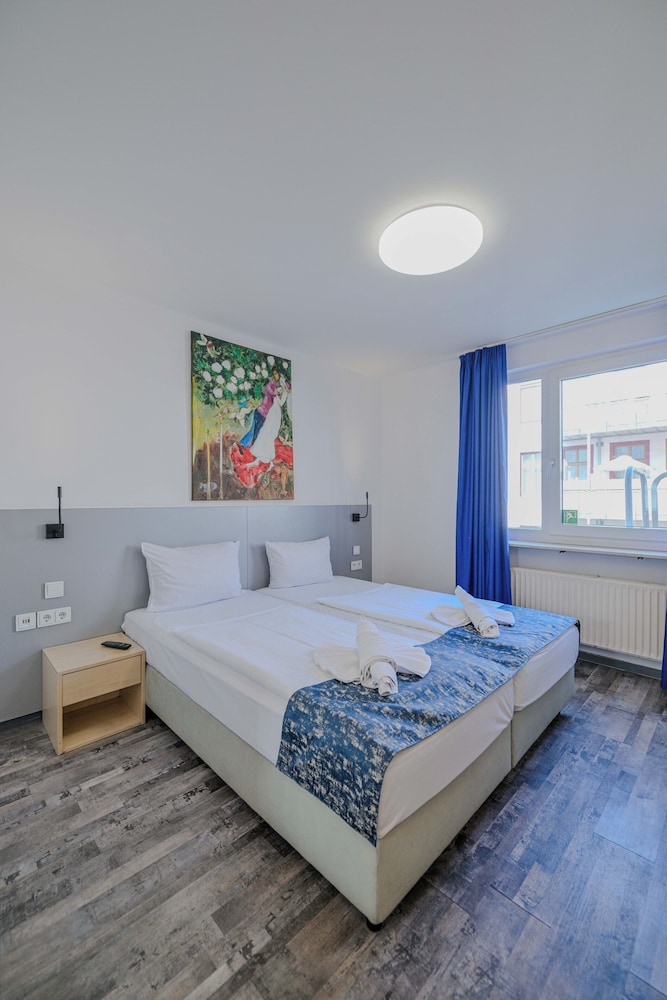 Hotel Munchner Hof 28/70