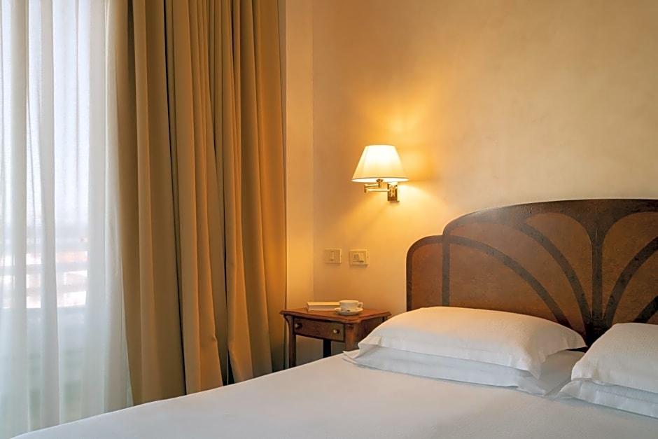 Hotel Astoria 19/50