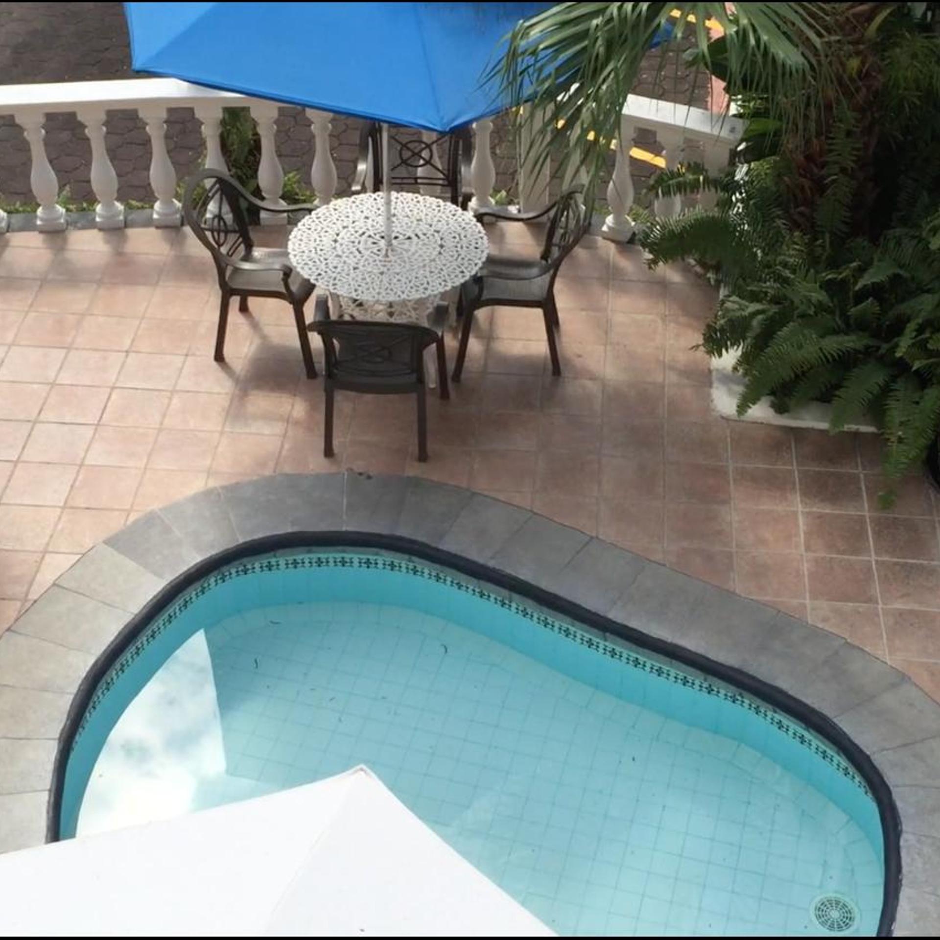 Hotel Los Arcos 33/51