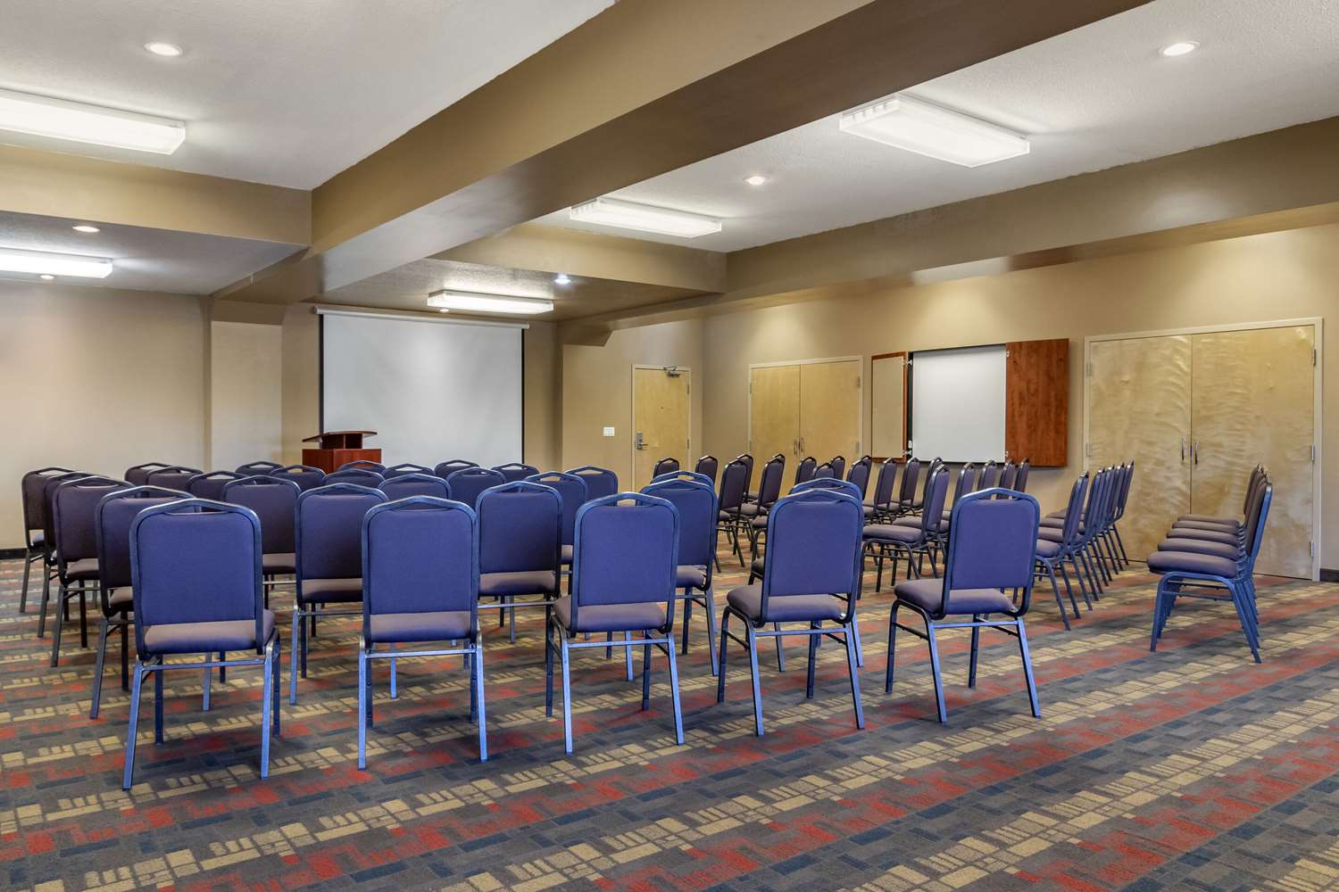 Quality Inn & Suites Rimbey 25/26