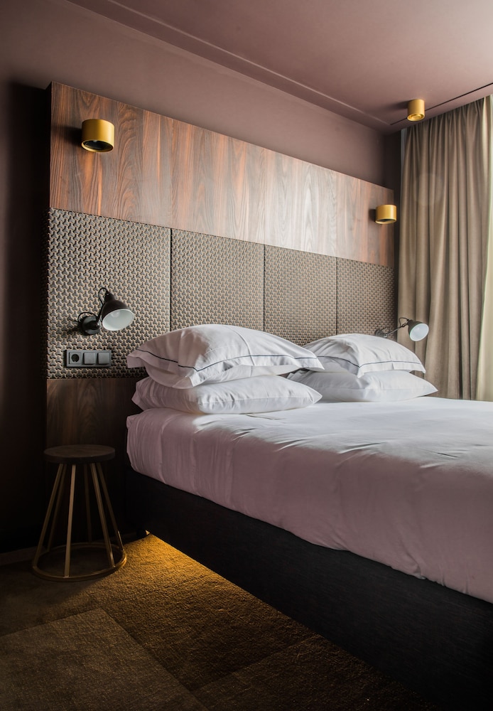 De Jonker Urban Studios & Suites 17/60