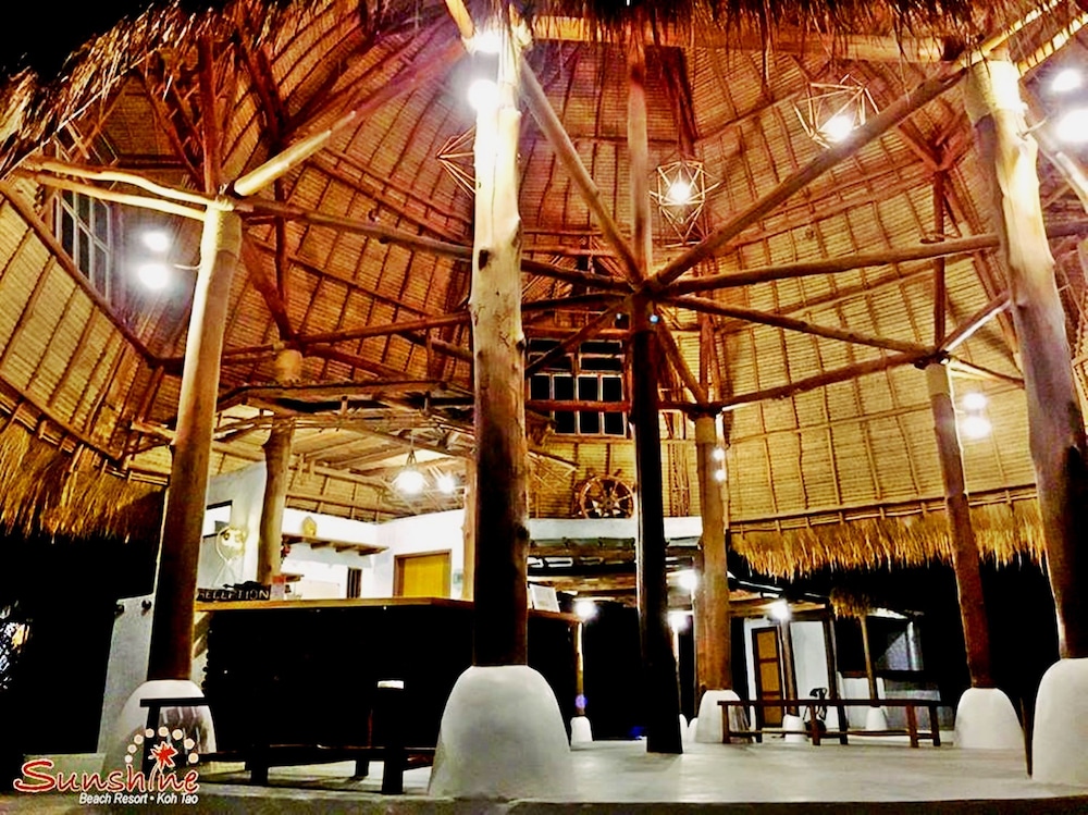 Sunshine Beach Resort 79/100