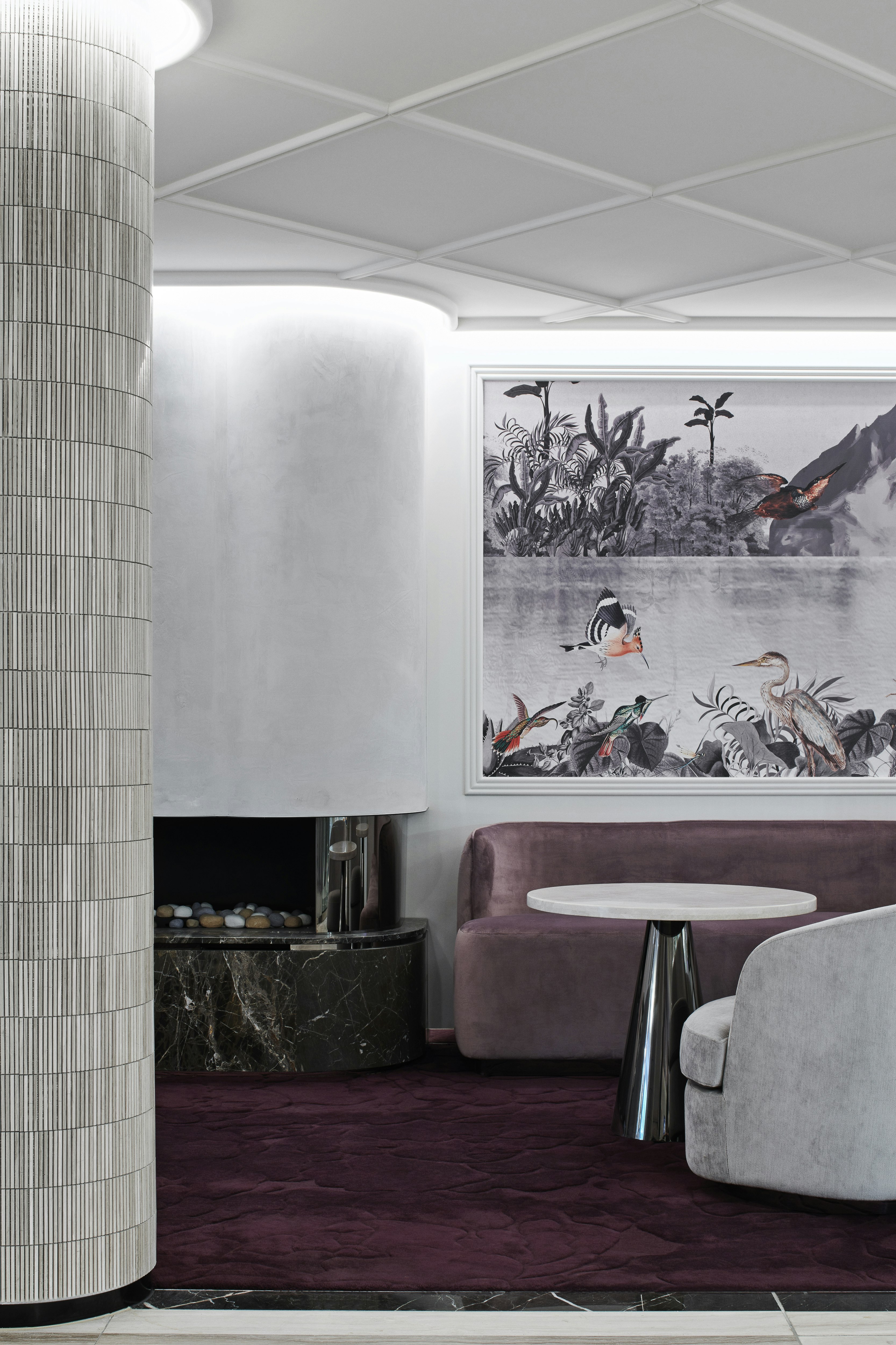 Royce Hotel 44/60