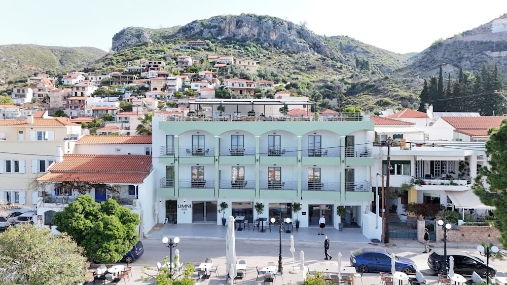 Limni Boutique Experience in Mantoudi-Limni-Agia Anna