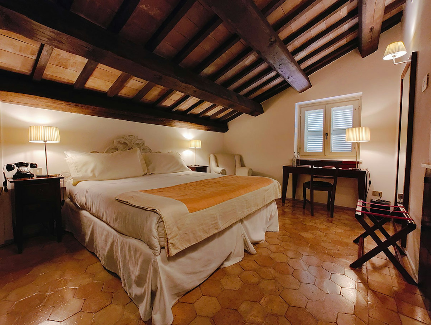 Palazzo Seneca 50/66