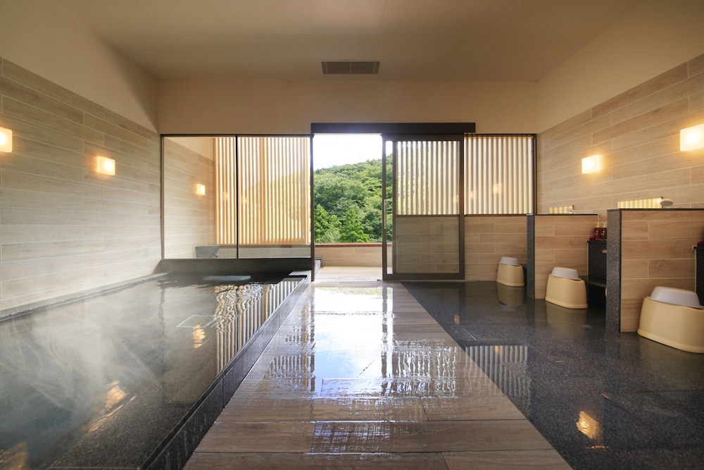 Hakone Suimeisou 16/41