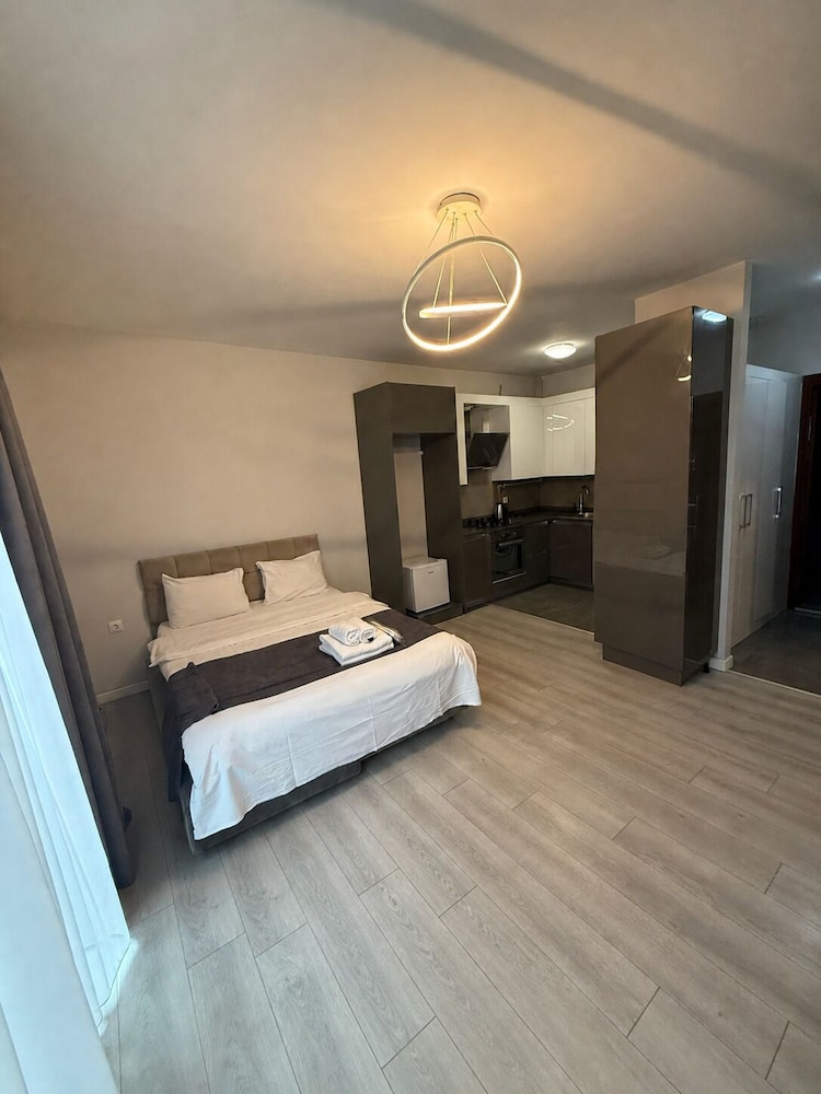 Suite, Double Bed
