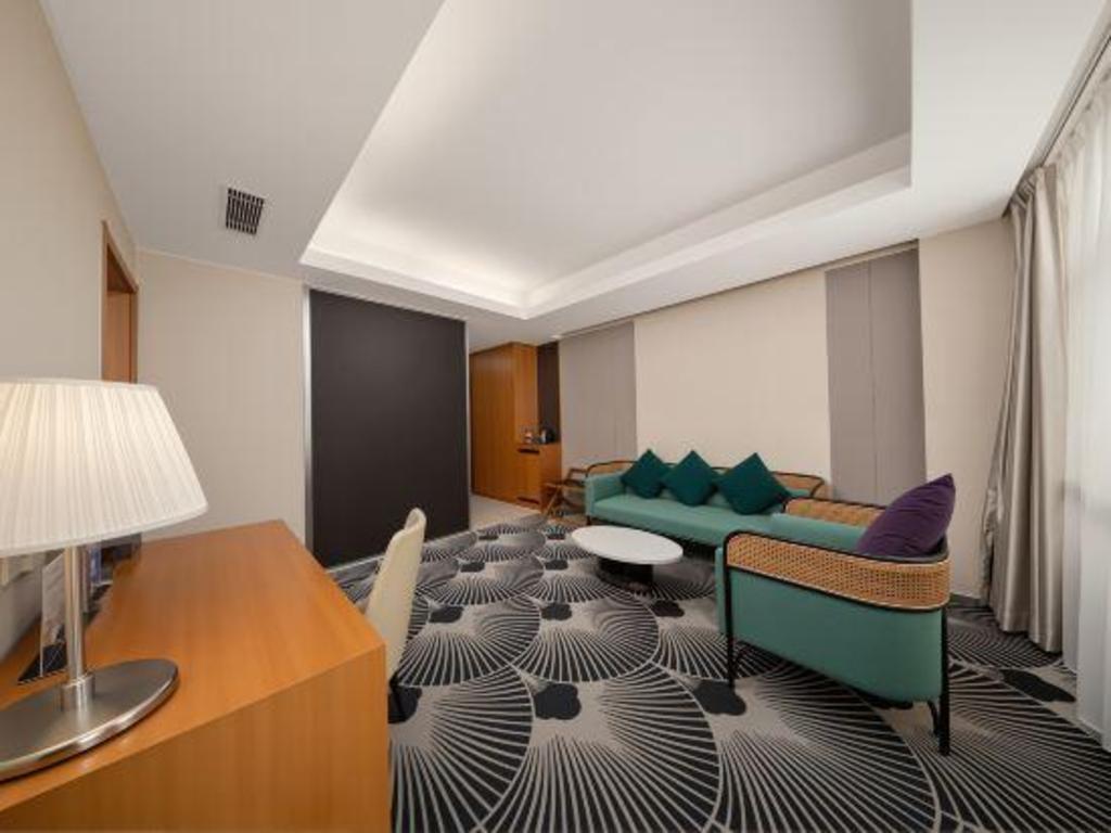 Metropolo Shenyang No 1 North Road, Wanda Square 23/27
