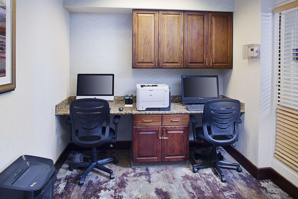 Homewood Suites by Hilton Cleveland Solon 46/63