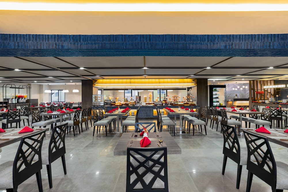Fox Hotel Nagoya Batam 54/69