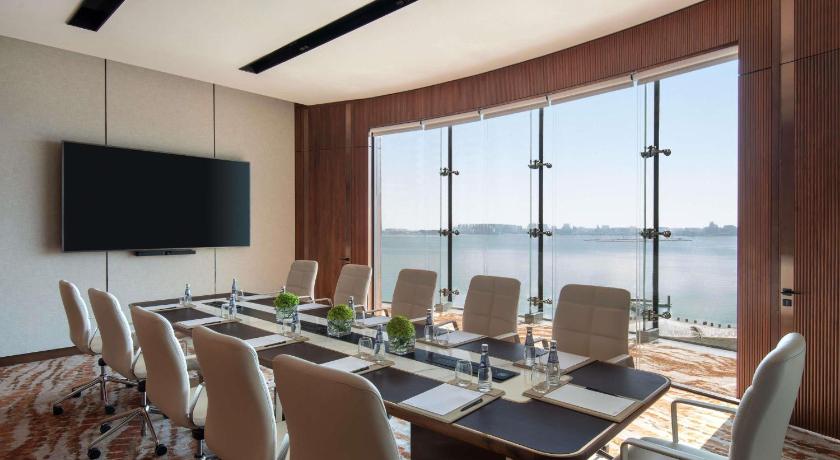 Swissotel Corniche Park Towers Doha 39/49