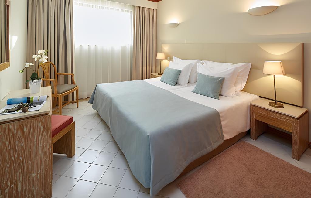 1 BEDROOM, APARTMENT, SEA VIEW