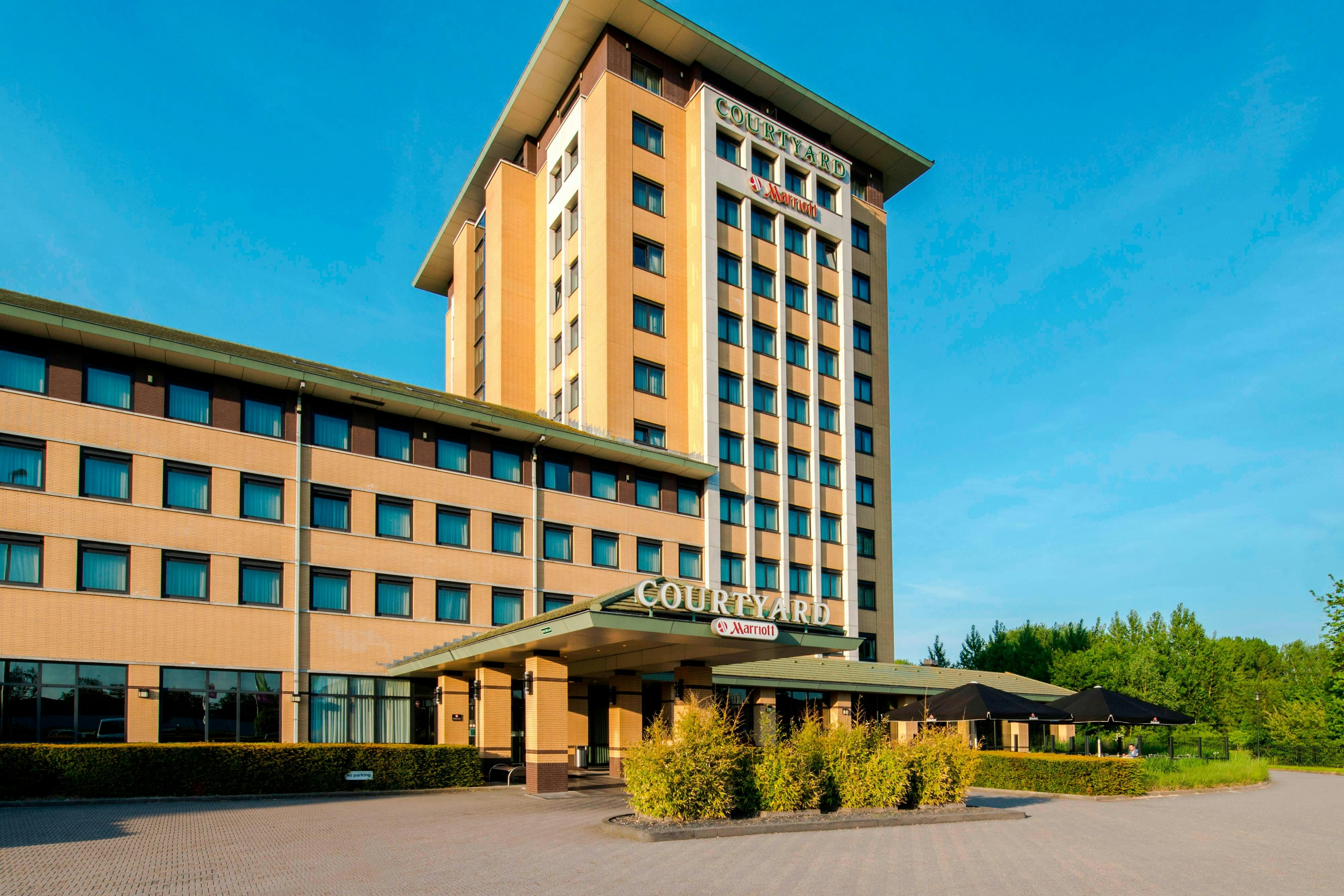 Courtyard By Marriott Amsterdam Airport in HOOFDDORP