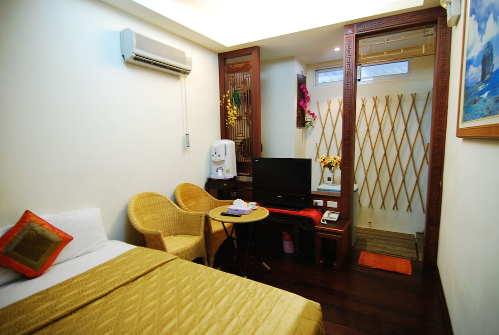 Ming-Jun Holiday Inn 56/71
