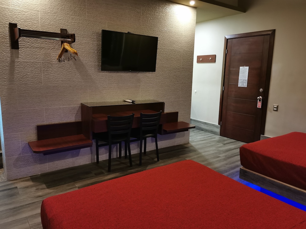 Hotel Plaza Arteaga 32/44