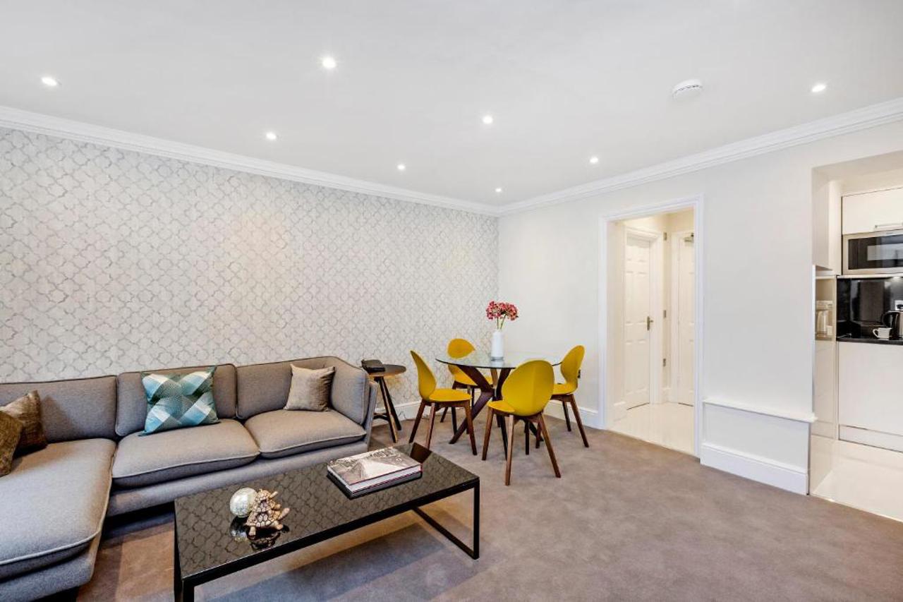 Apartment Queensgate Court 36/37