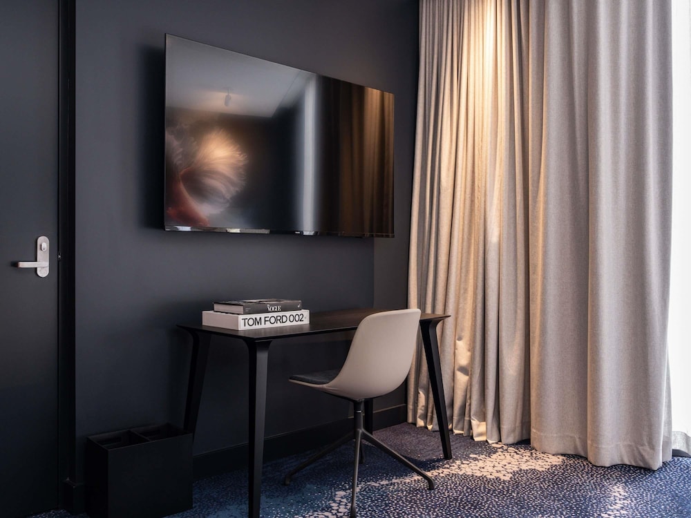 Novotel Sydney Cabramatta 38/47