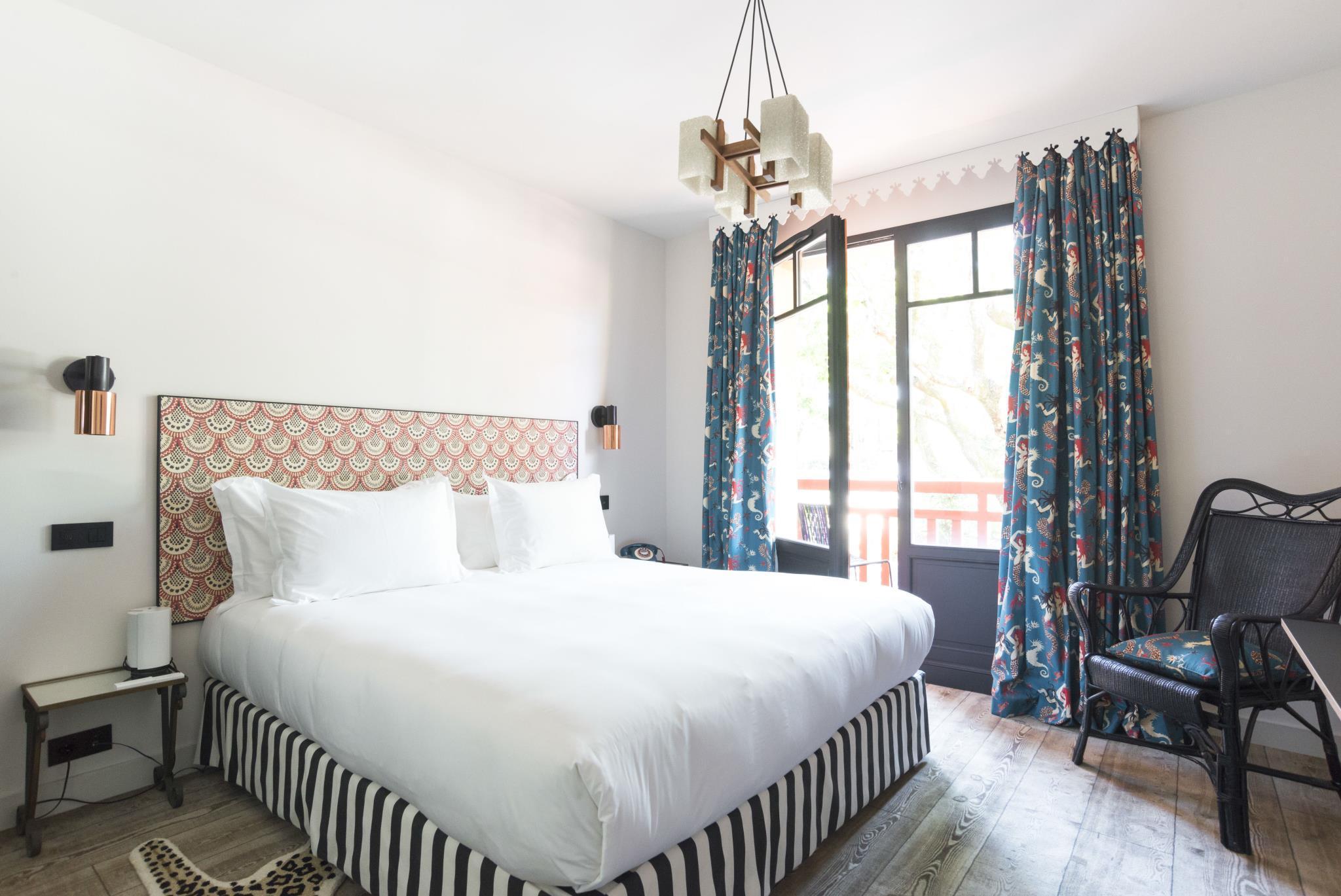 Hotel La Guitoune 6/24