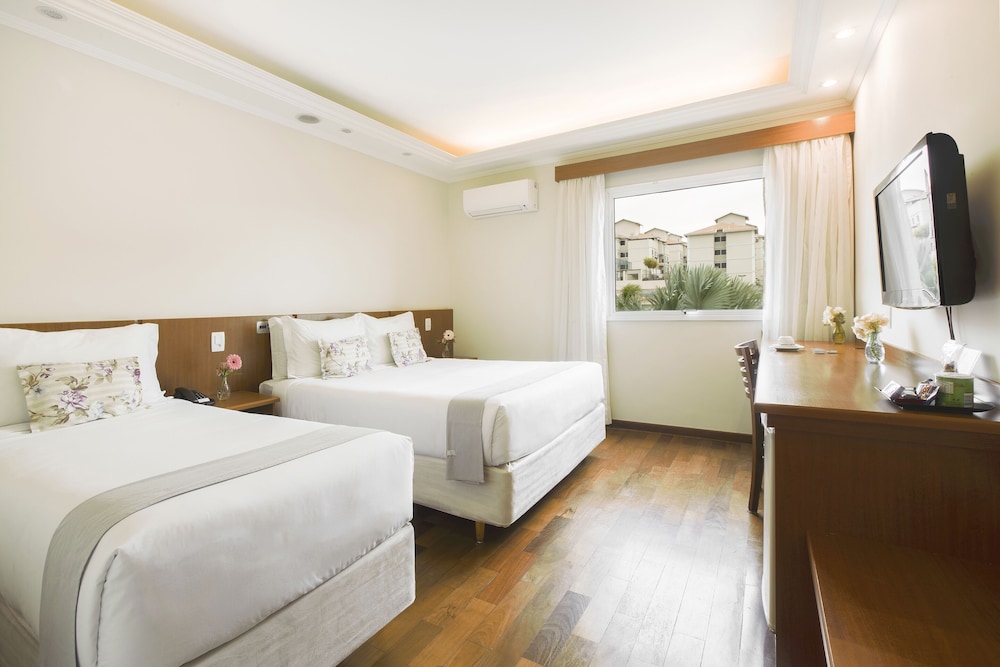 Vinhedo Plaza Hotel 12/75