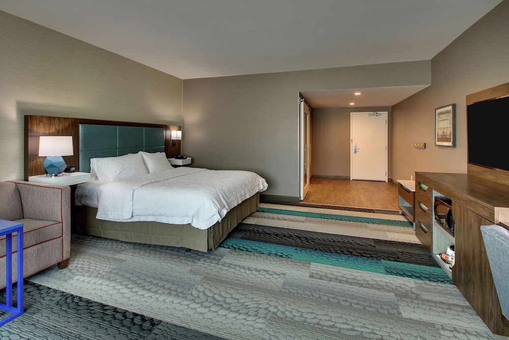 Hampton Inn And Suites Southport 17/56