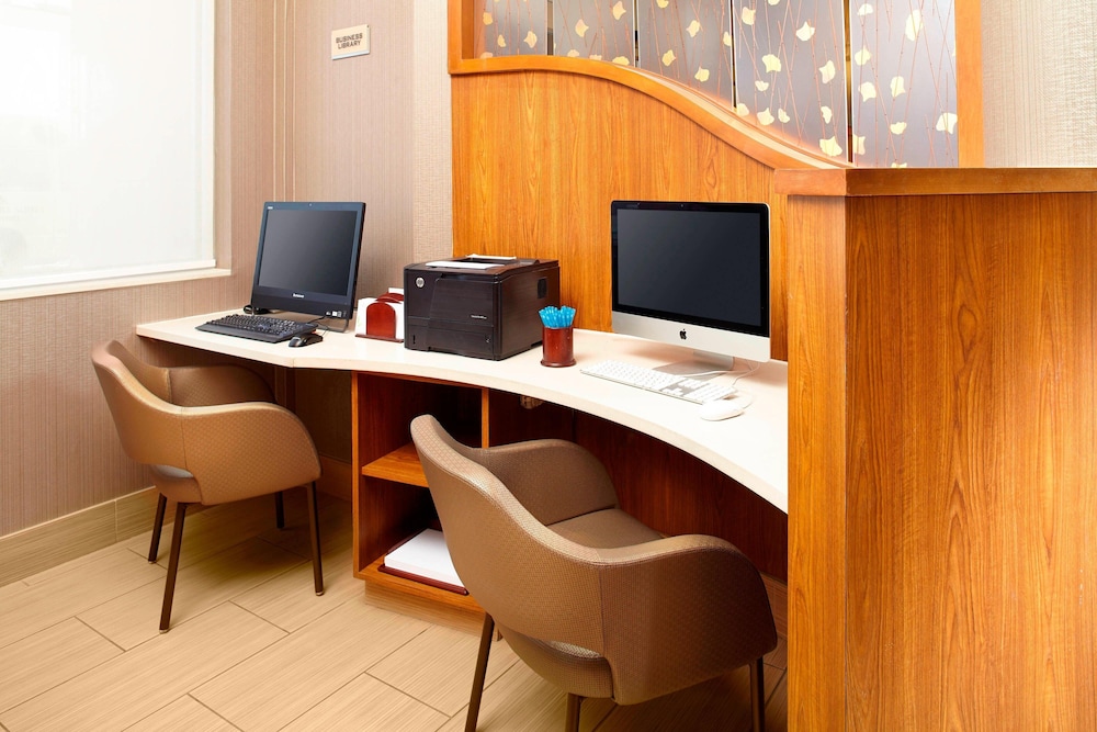 Springhill Suites Houston Intercontinental Airport 38/51