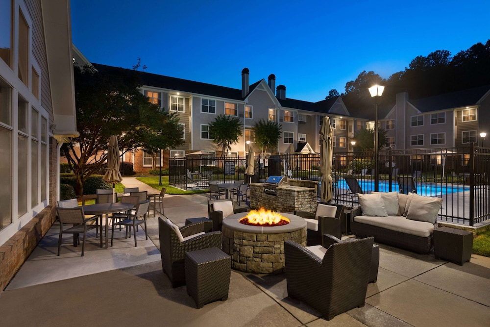 Sonesta ES Suites Atlanta Alpharetta North Point Mall 5/50