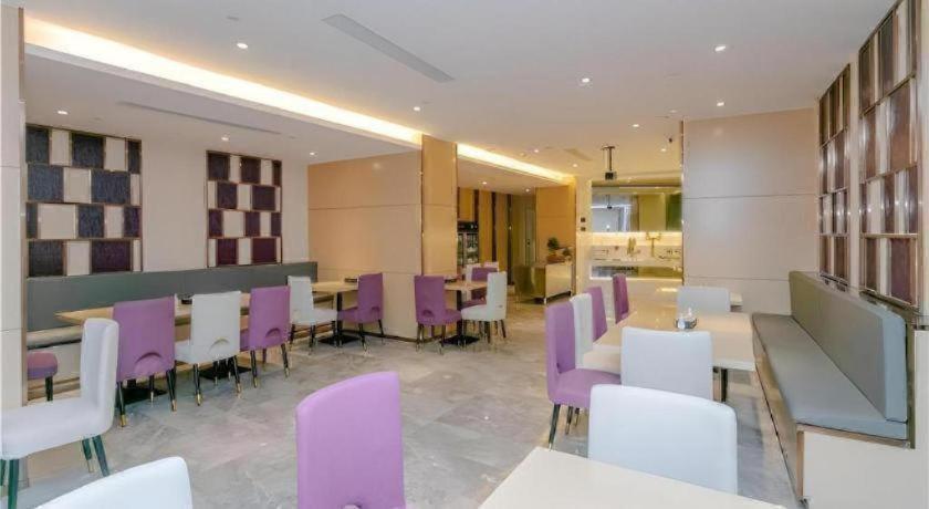 Lavande Hotel (Shenzhen Jingtian Metro Station) 39/46