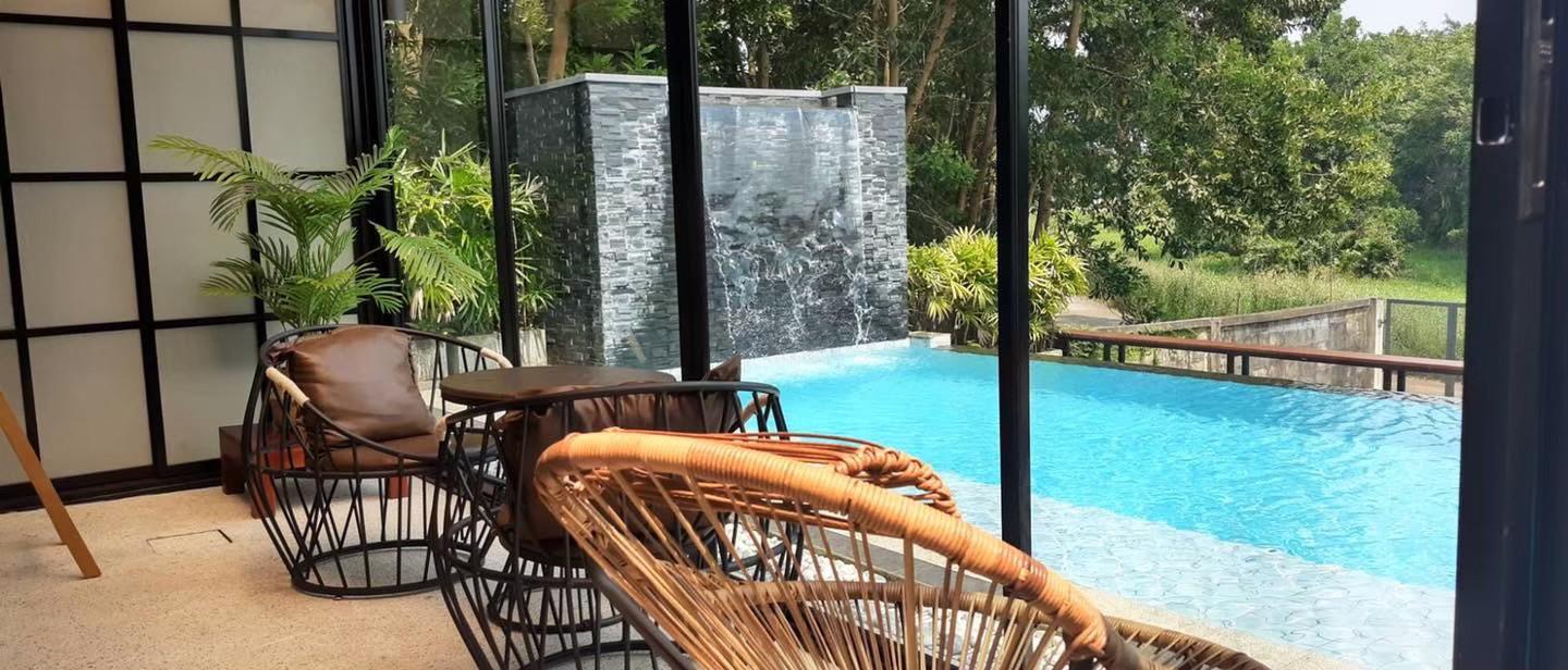 Pool, Type A, Villa
