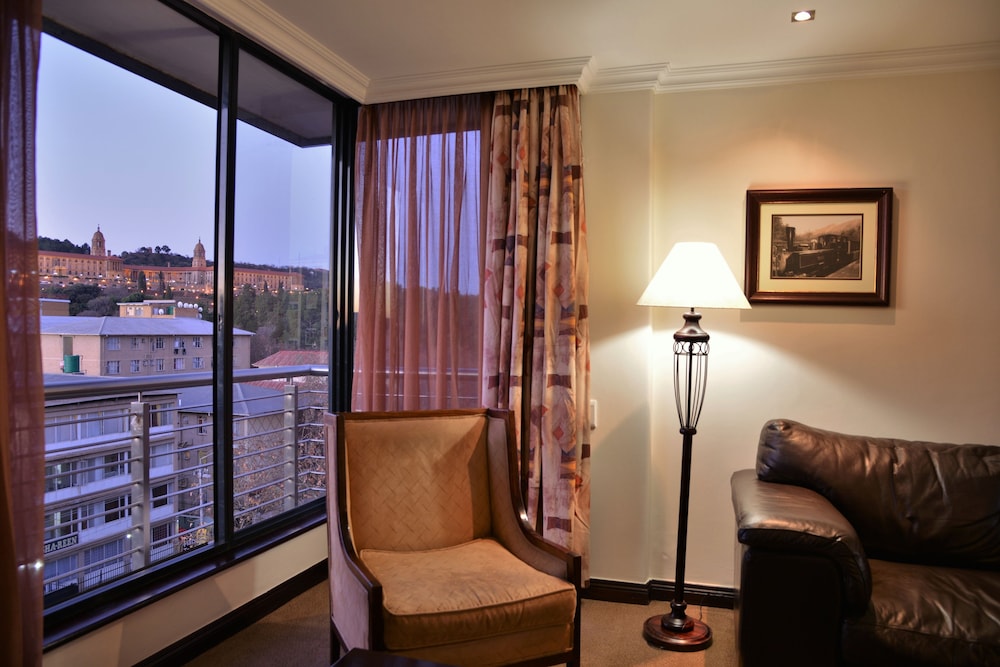 PREMIER HOTEL PRETORIA 52/72
