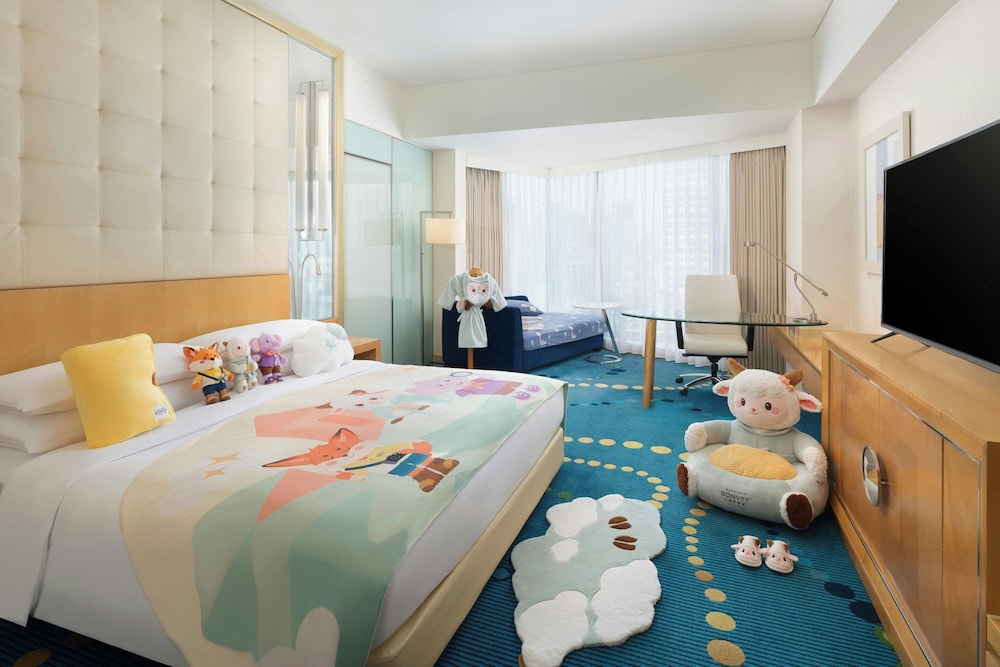 Marriott, Family, Quadruple, King Bed, Sofa