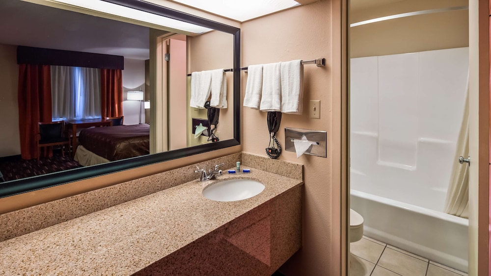 Best Western Executive Inn Hobbs 9/24