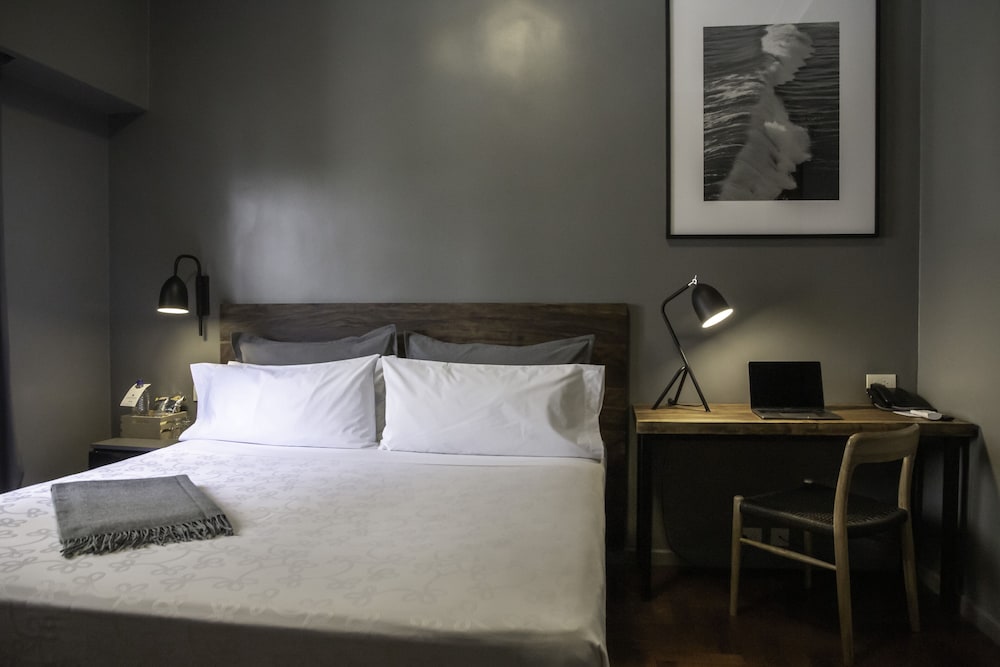Carsson Hotel 38/67
