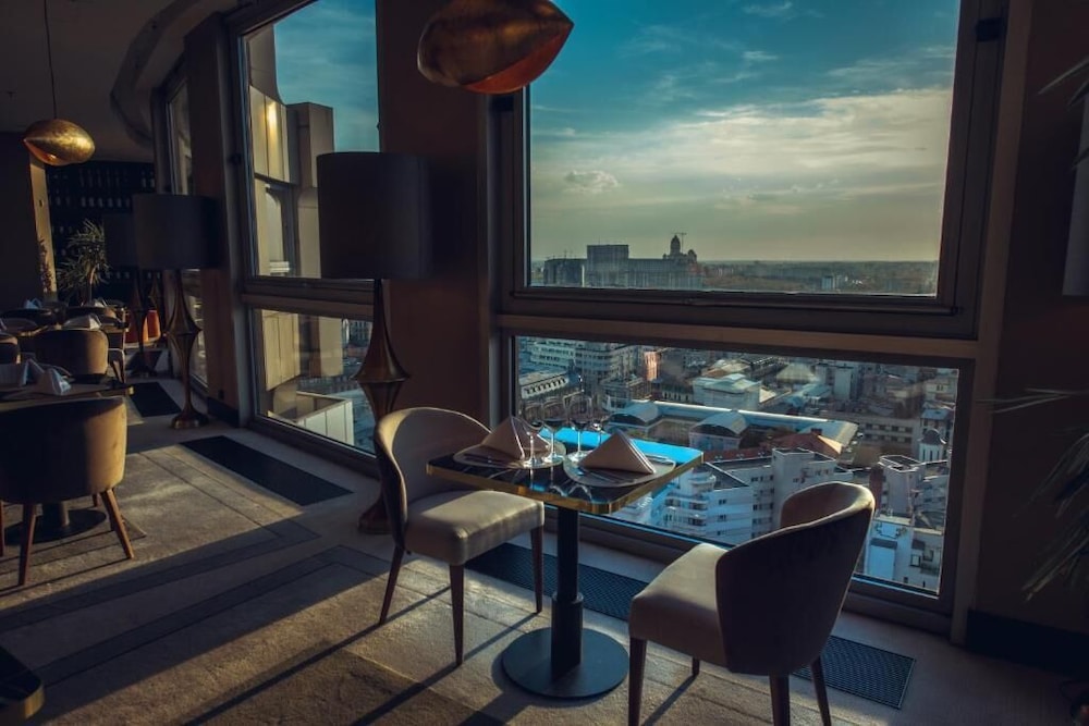 Grand Hotel Bucharest 34/46