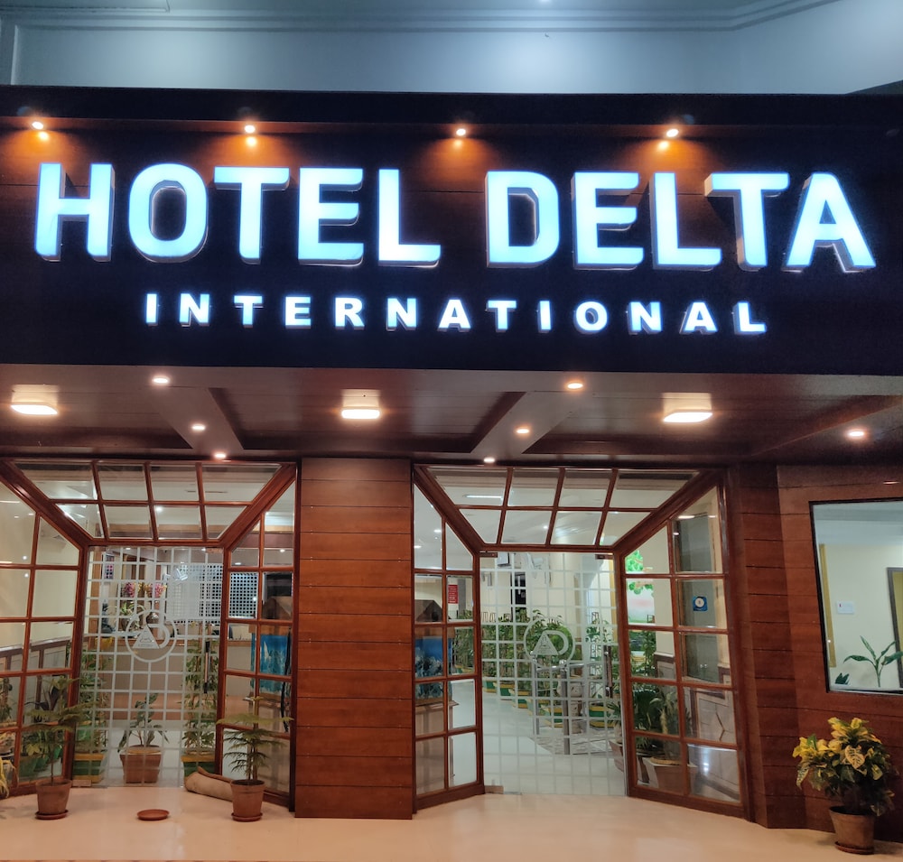 Hotel Delta International 1/50