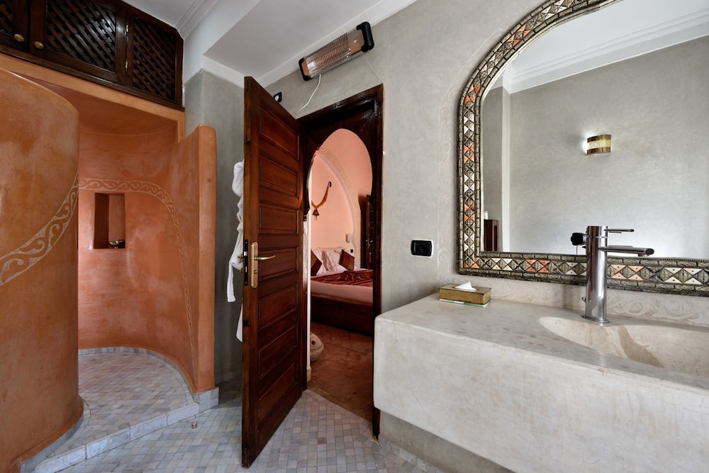 Riad Les Ammonites 63/63