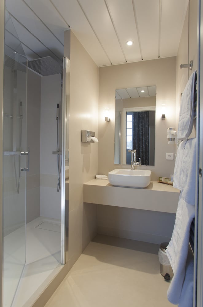 HOTEL AR MILIN 49/49