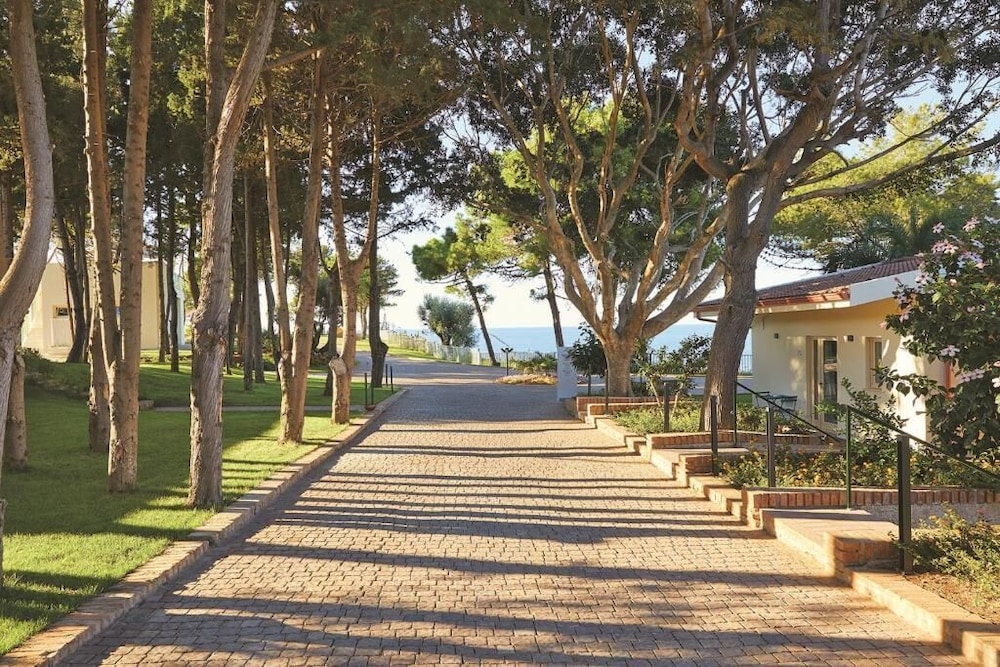 Tui Blue Tropea 30/44