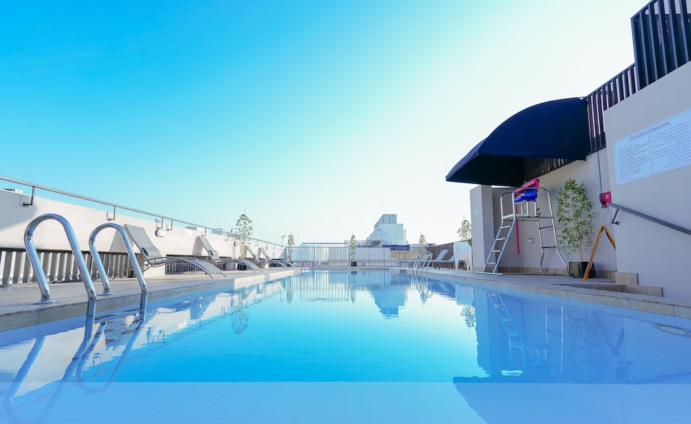 Azur Regency Hotel Apartments 39/43