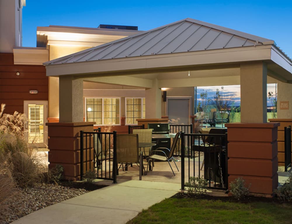 CANDLEWOOD SUITES SAN MARCOS 46/71