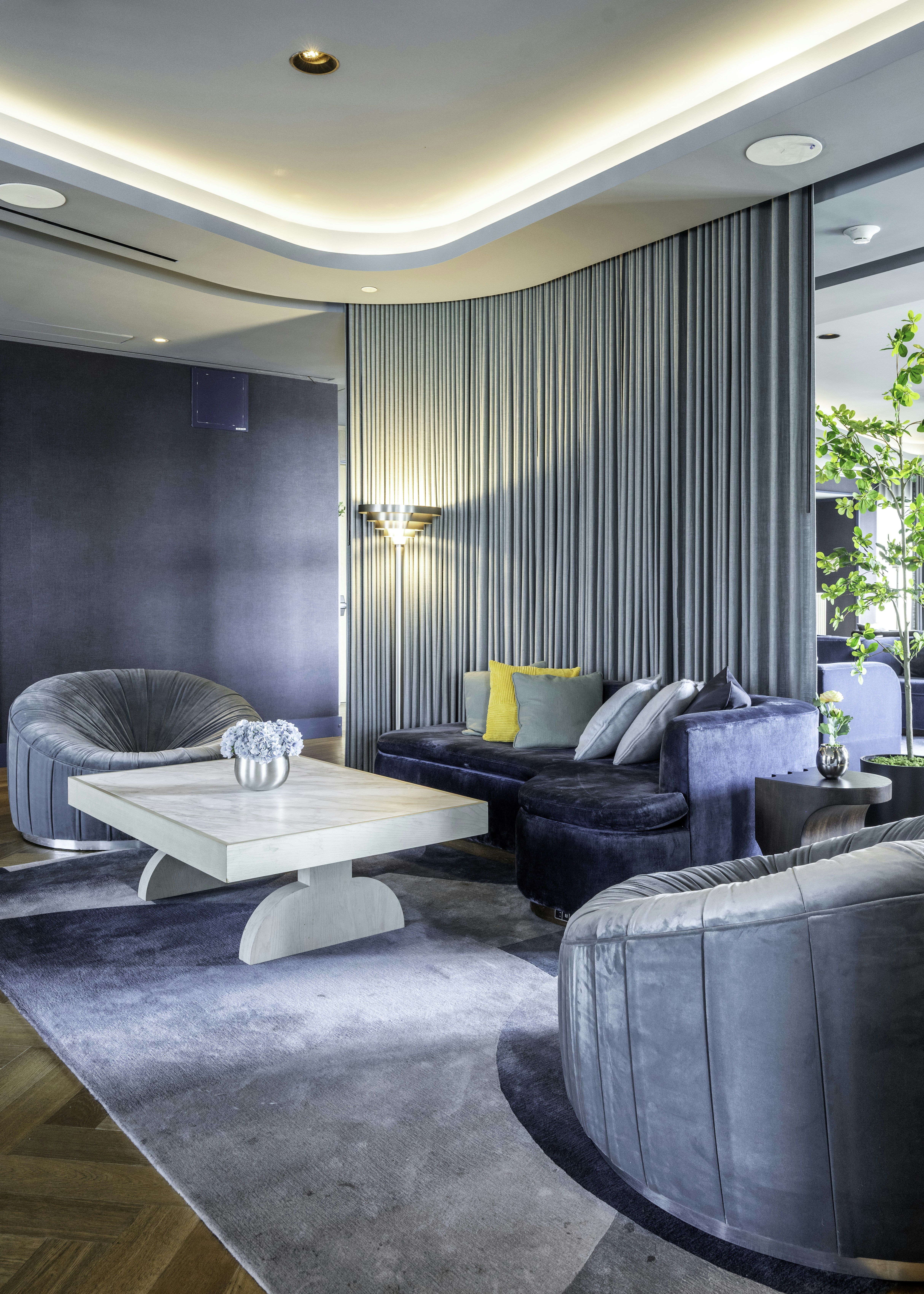 The Morrow Washington DC, Curio Collection by Hilton 14/52