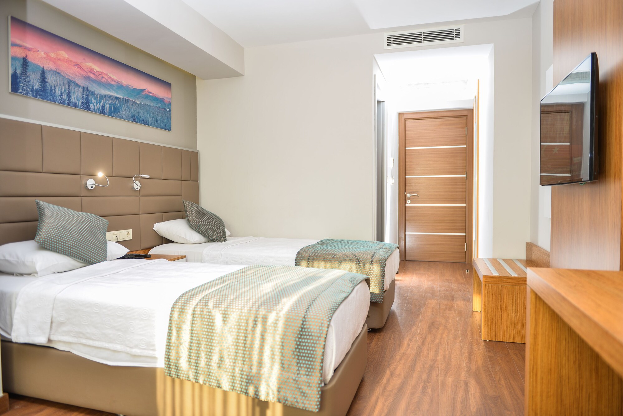 STANDARD, TWIN BEDS