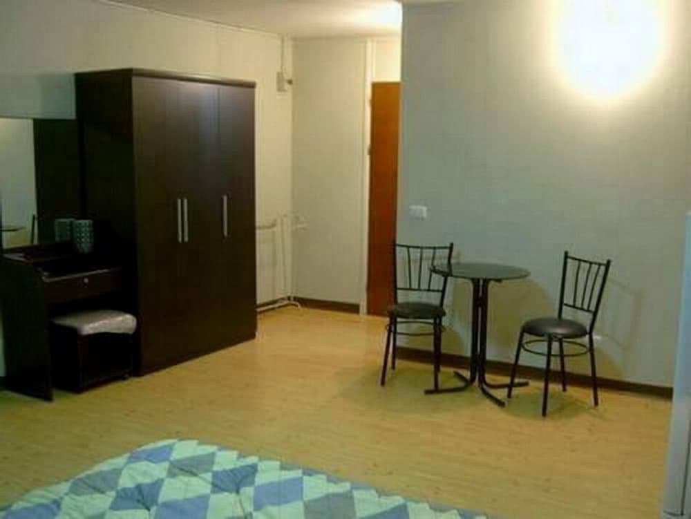 T9 Muang Thong Thani Condo 10/18