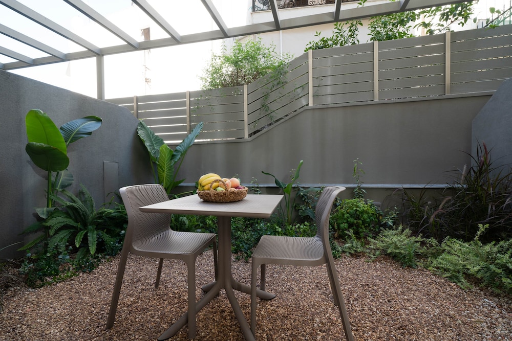 Athens Hill Luxury Apartments 53/64
