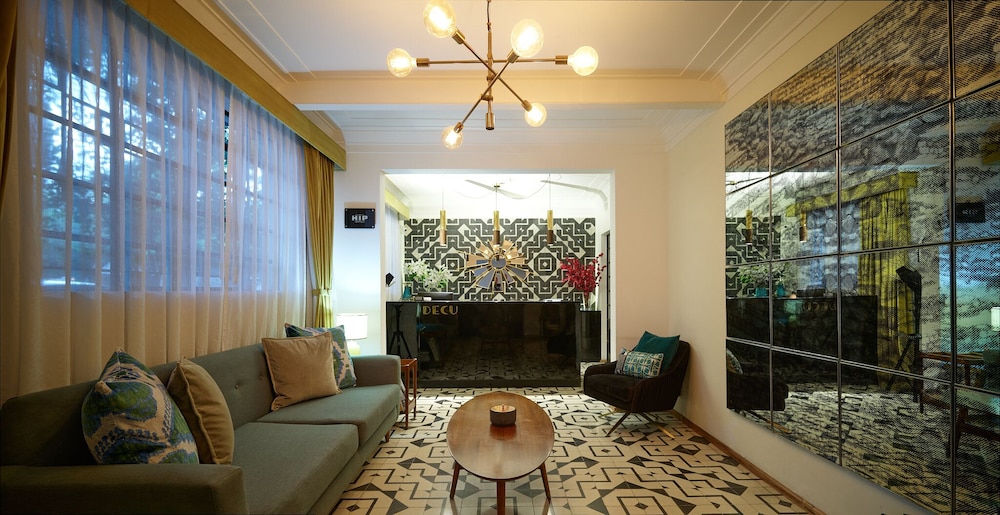 Casa Decu 29/50
