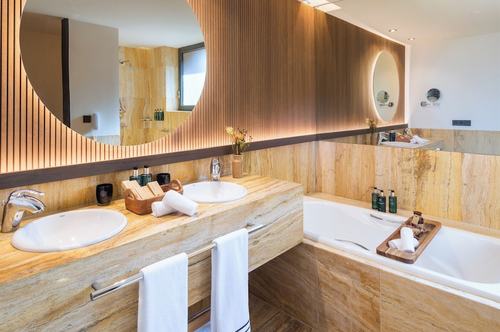Melia Bilbao 45/46