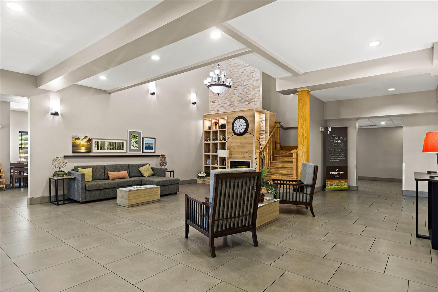 Country Inn and Suites By Radisson Hinesville GA 25/37