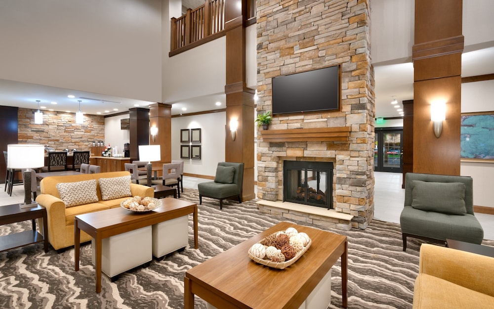 STAYBRIDGE SUITES GAINESVILLE I-75 47/68
