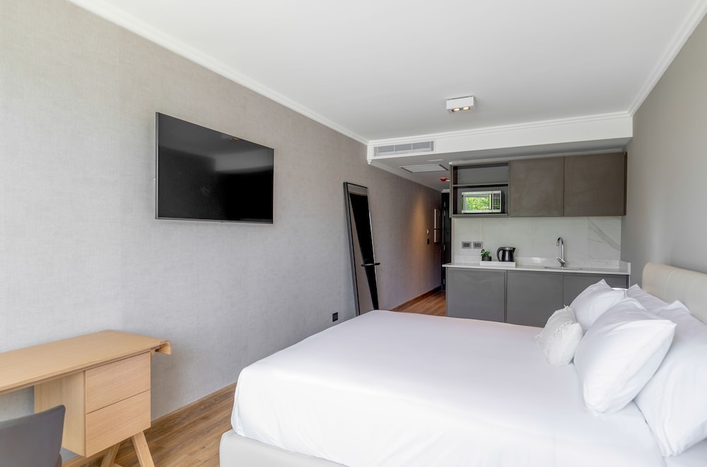 Hotel Solerios 12/42