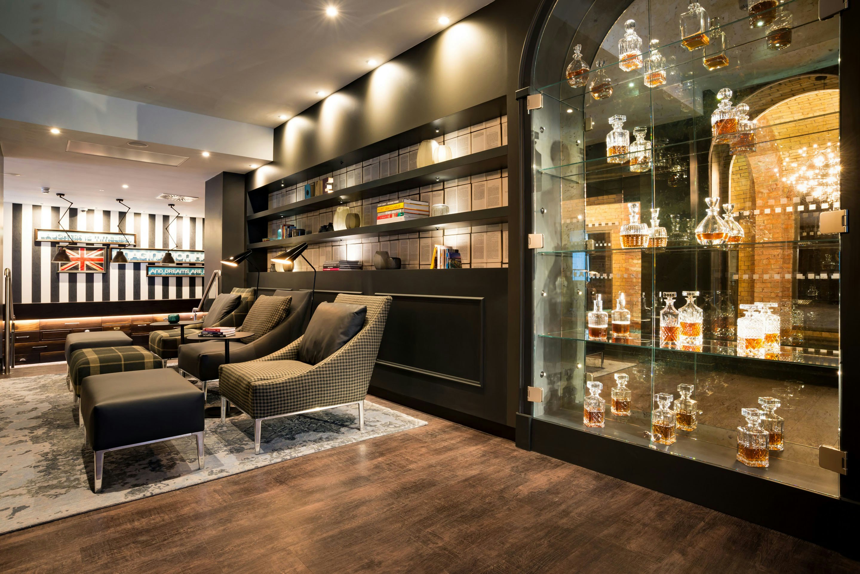 Motel One 15/26
